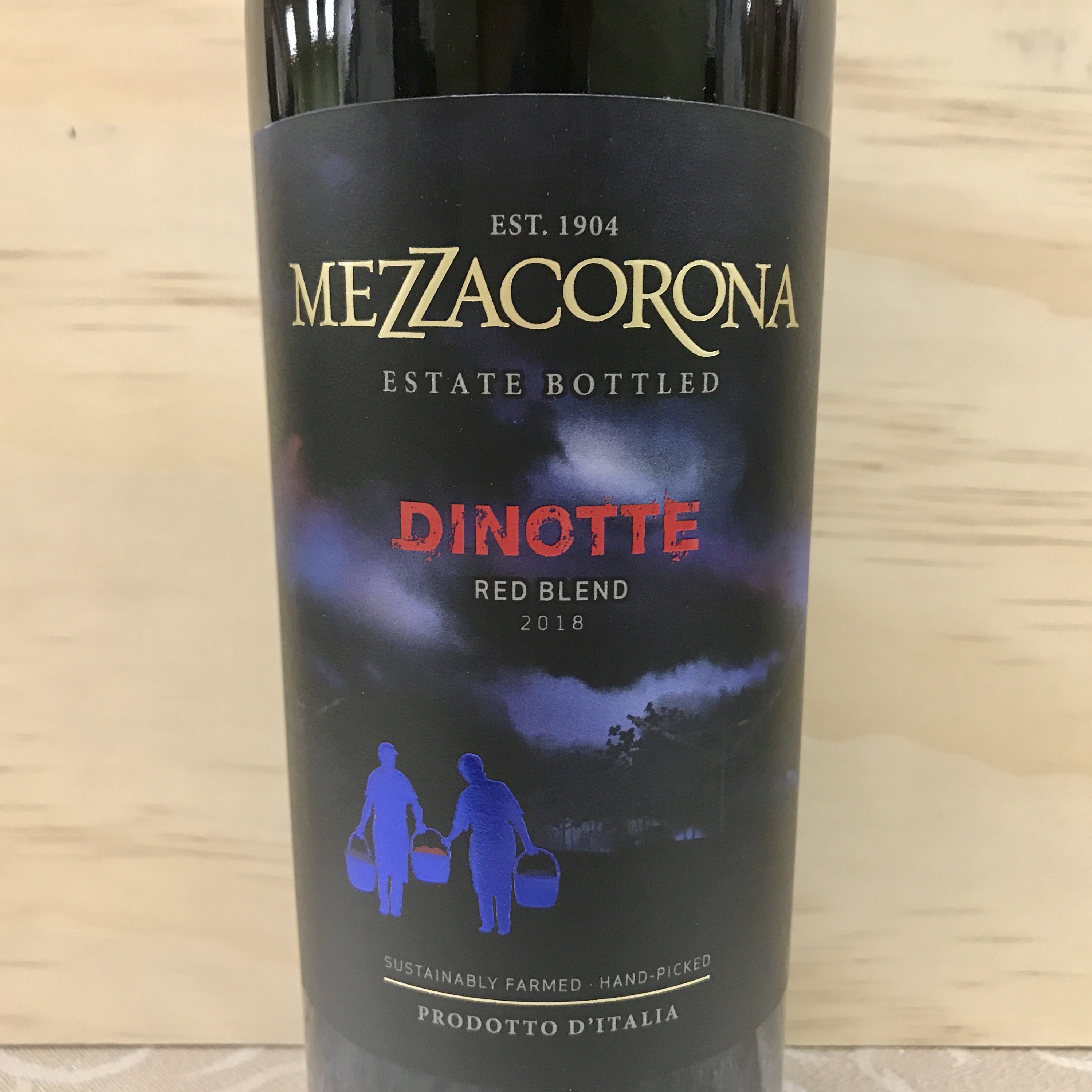 Mezzacorona Dinotte Red Blend 2018