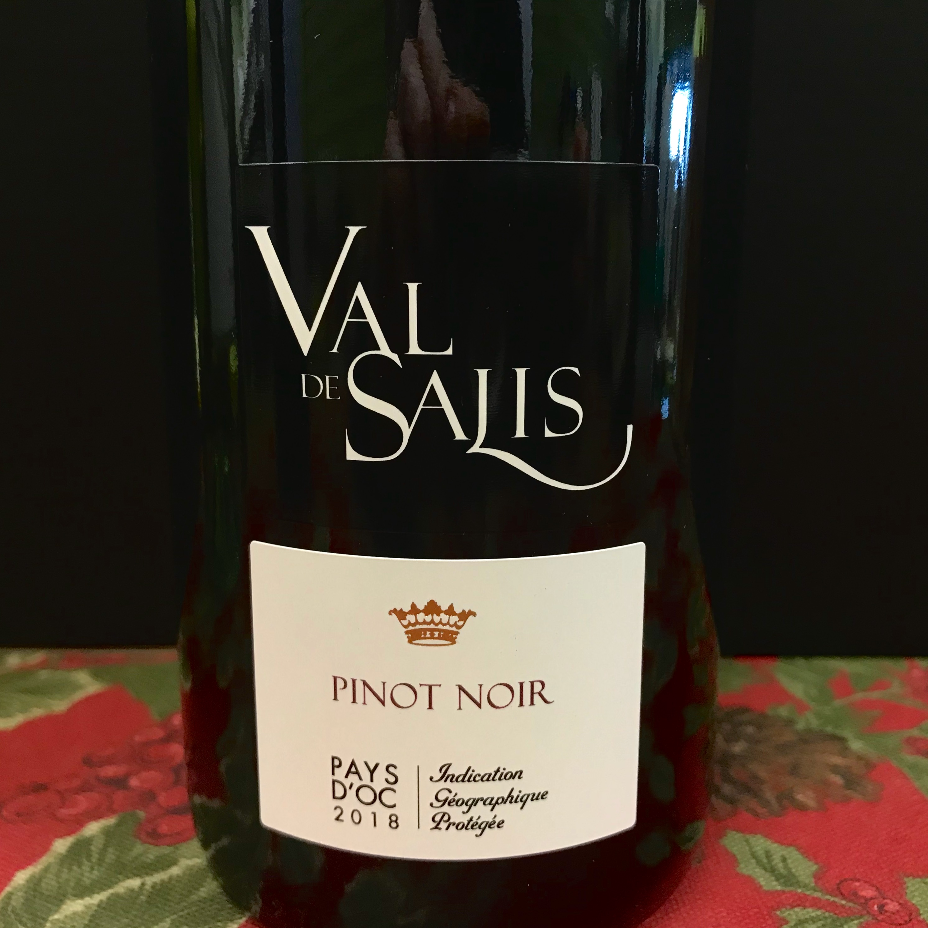 Val de Salis Pays d'Oc Pinot Noir 2018