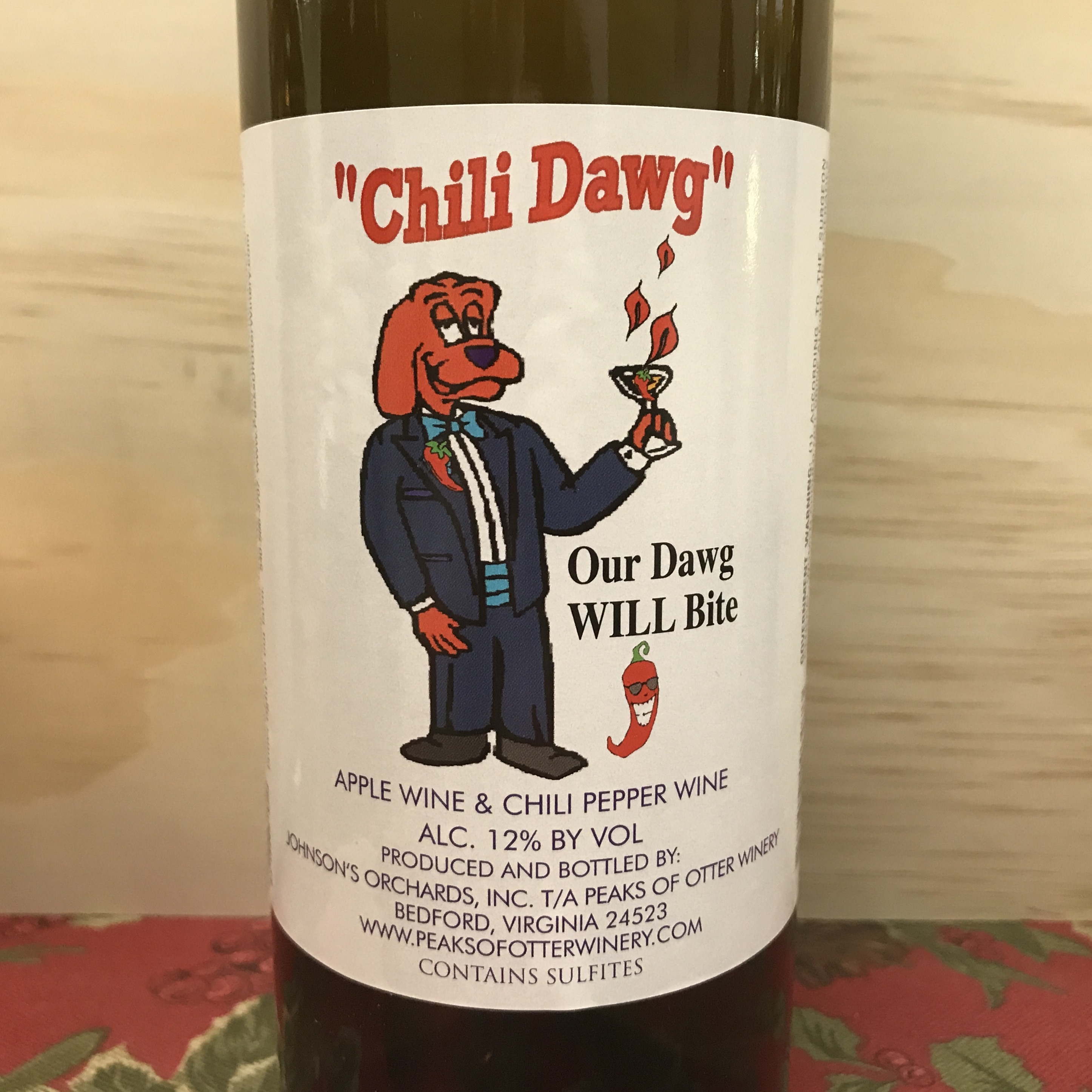 Peaks of Otter Chili Dawg Apple & Chili Wine
